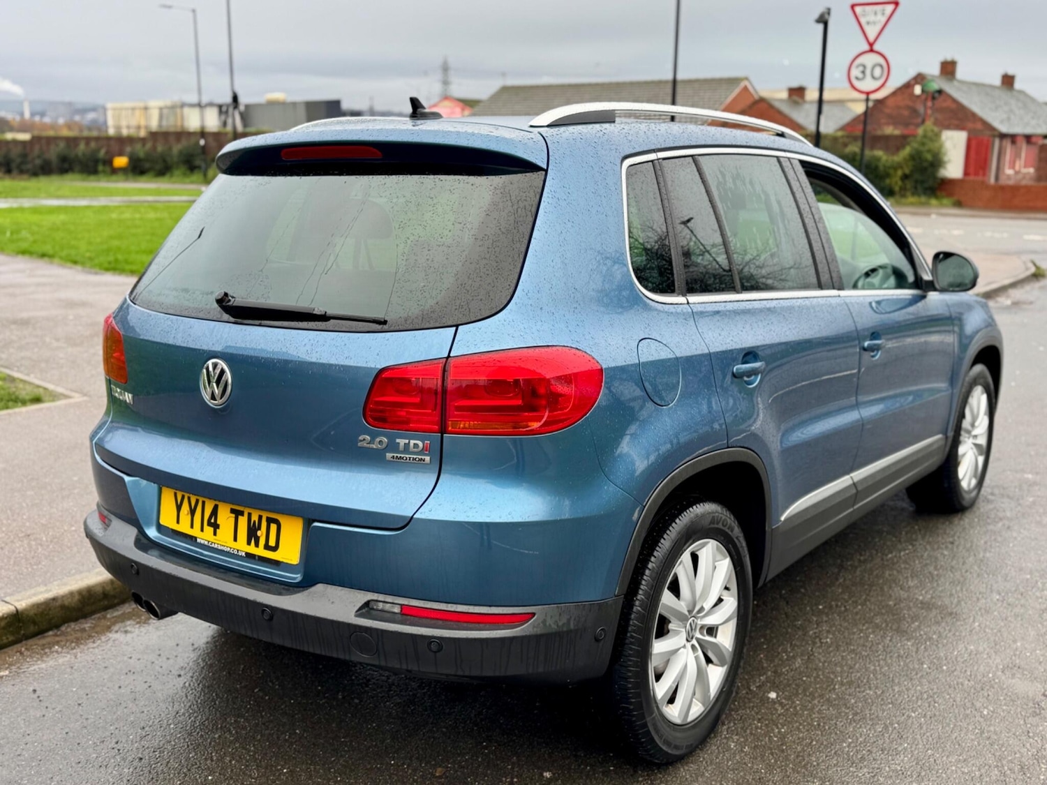 Used Volkswagen Tiguan 2014 for sale - 76752621: Photo 4