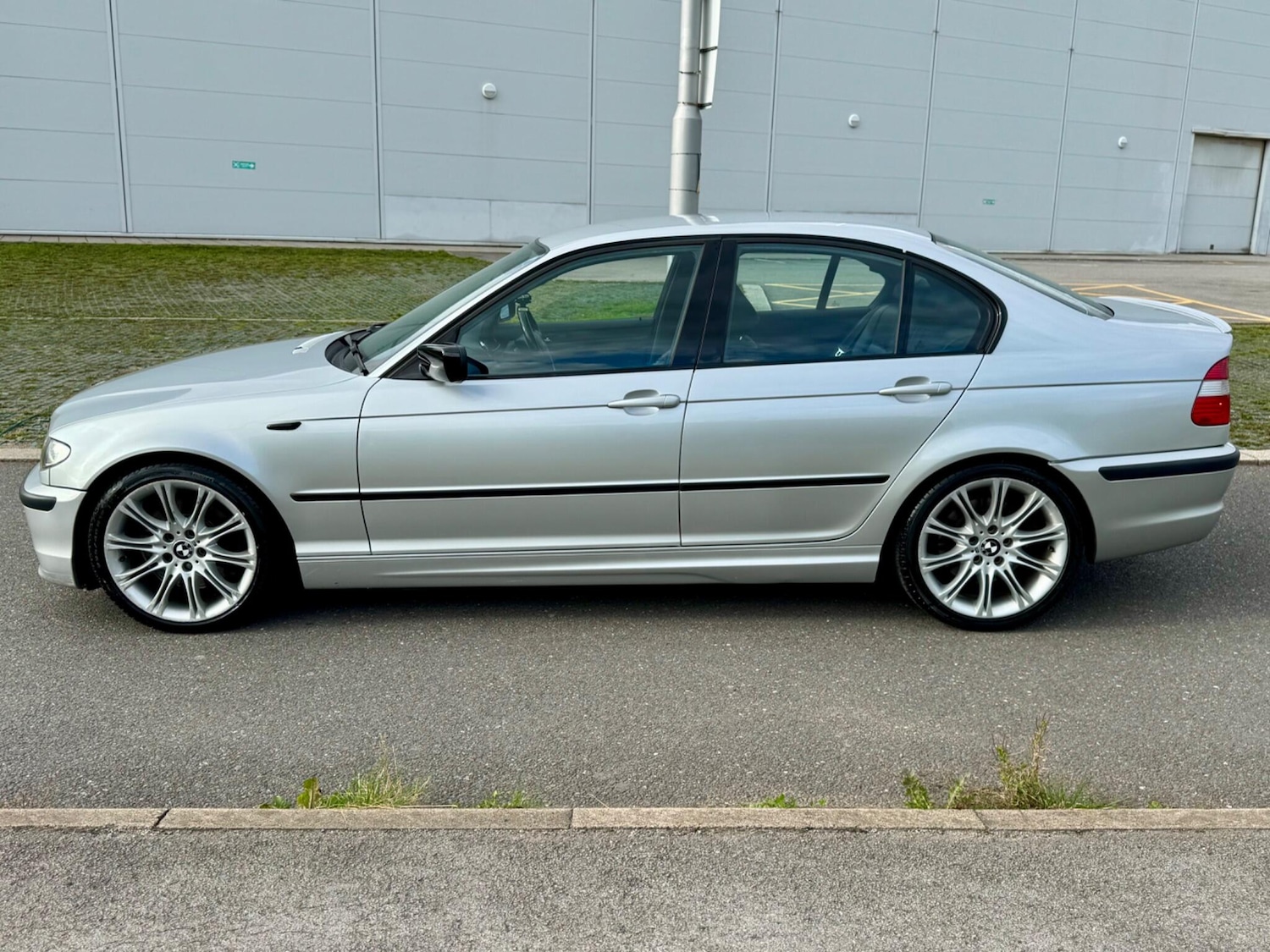 Used BMW 3 Series 2004 for sale - 76409113: Photo 15