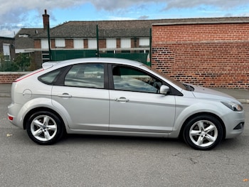 Used Ford Focus 2011 for sale - 76060111: Photo