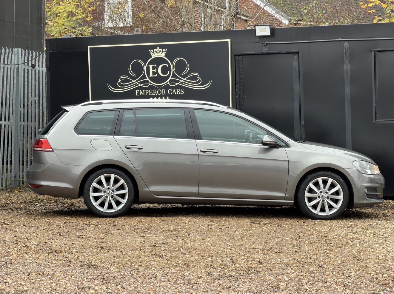 Used Volkswagen Golf 2014 for sale - 76643377: Photo 12