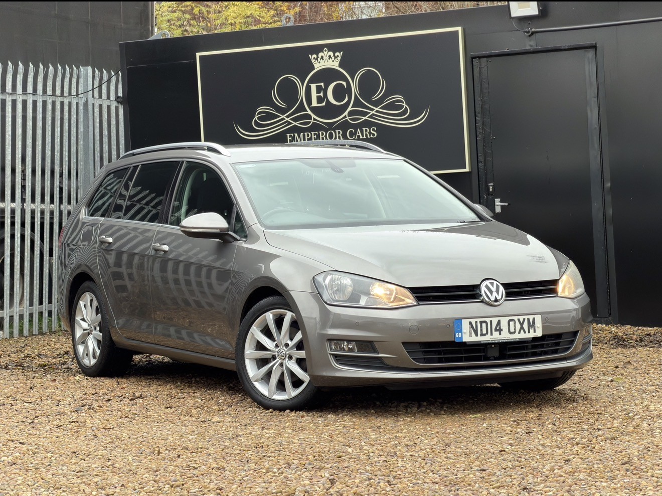 Used Volkswagen Golf 2014 for sale - 76643377: Photo 26