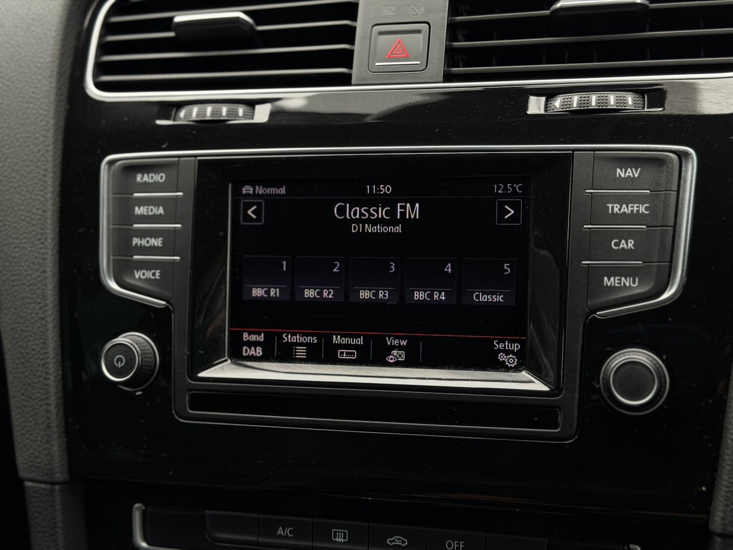 Used Volkswagen Golf 2014 for sale - 76643377: Photo 38