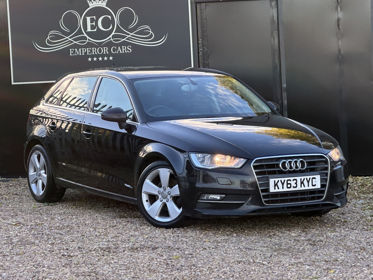 Used Audi A3 2013 for sale - 76643450: Photo 5