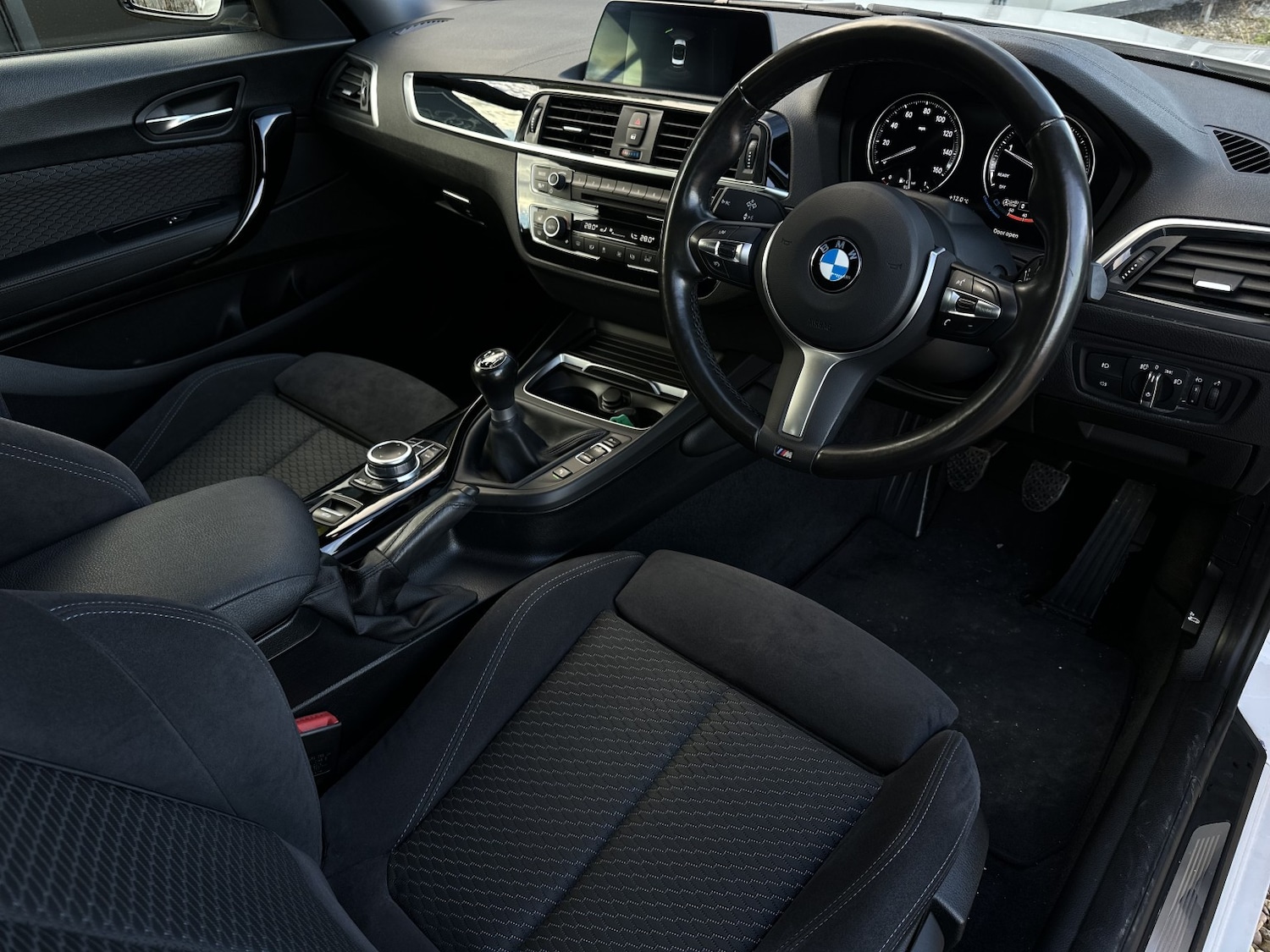 Used BMW 2 Series 2019 for sale - 76643452: Photo 2