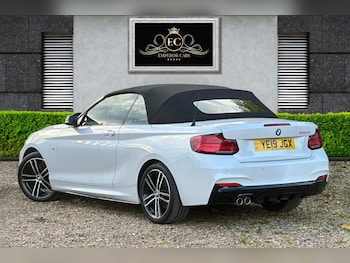 Used BMW 2 Series 2019 for sale - 76643452: Photo