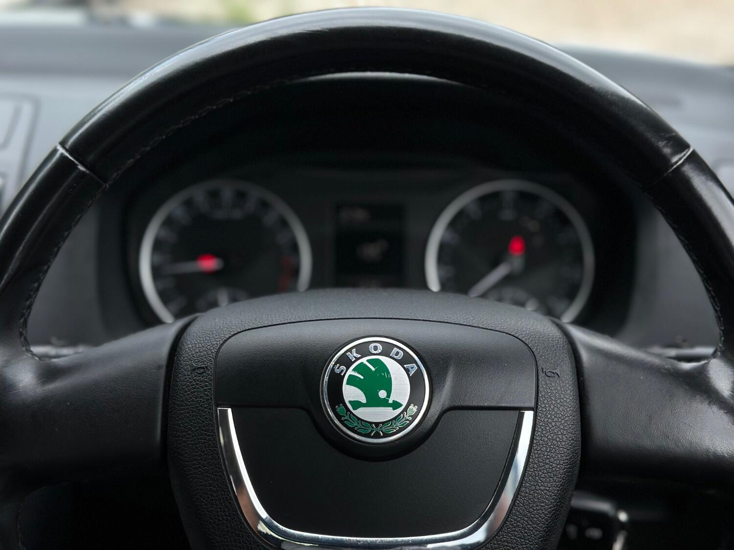 Used Skoda Octavia 2012 for sale - 76618679: Photo 37