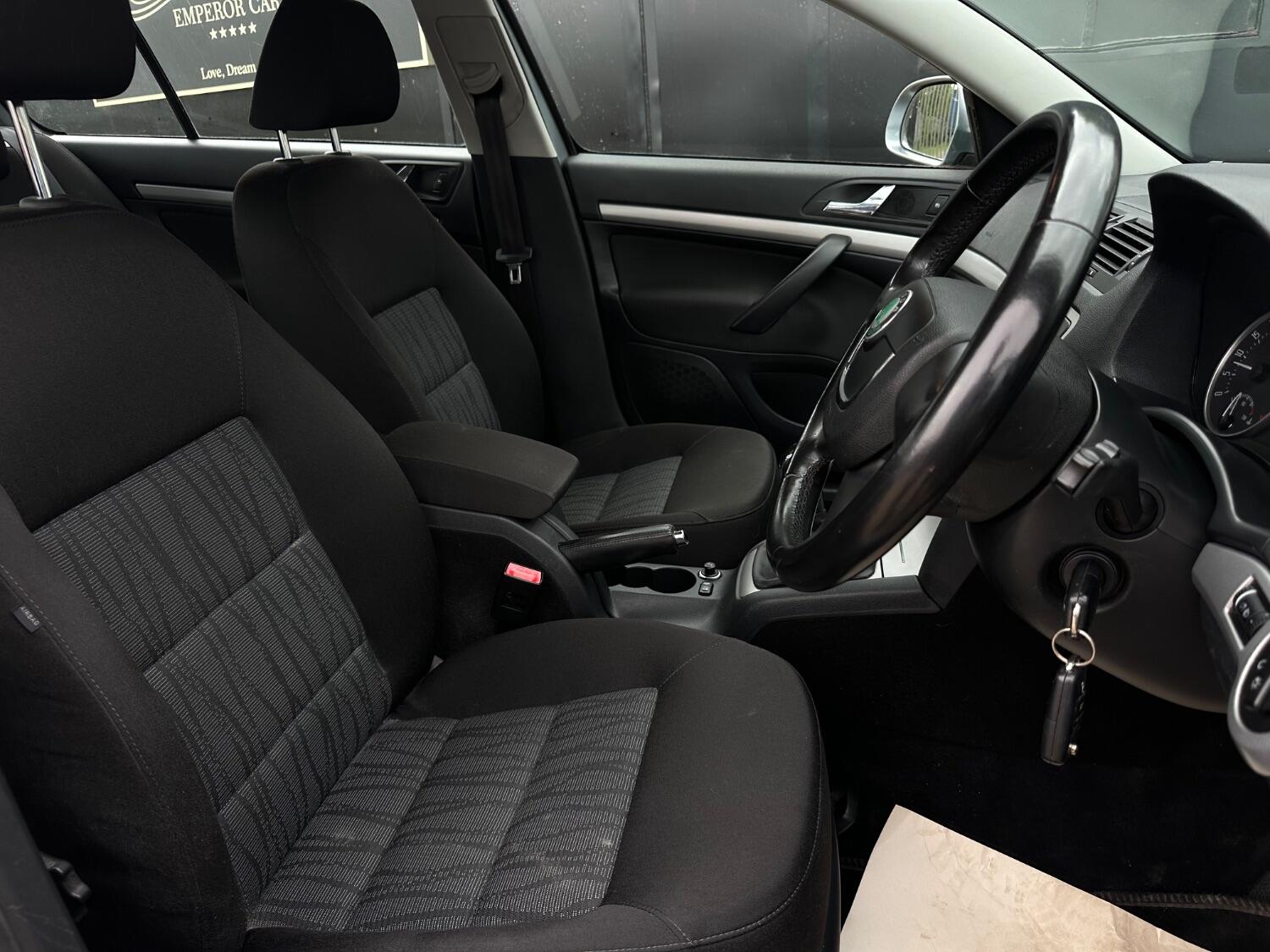 Used Skoda Octavia 2012 for sale - 76618679: Photo 5