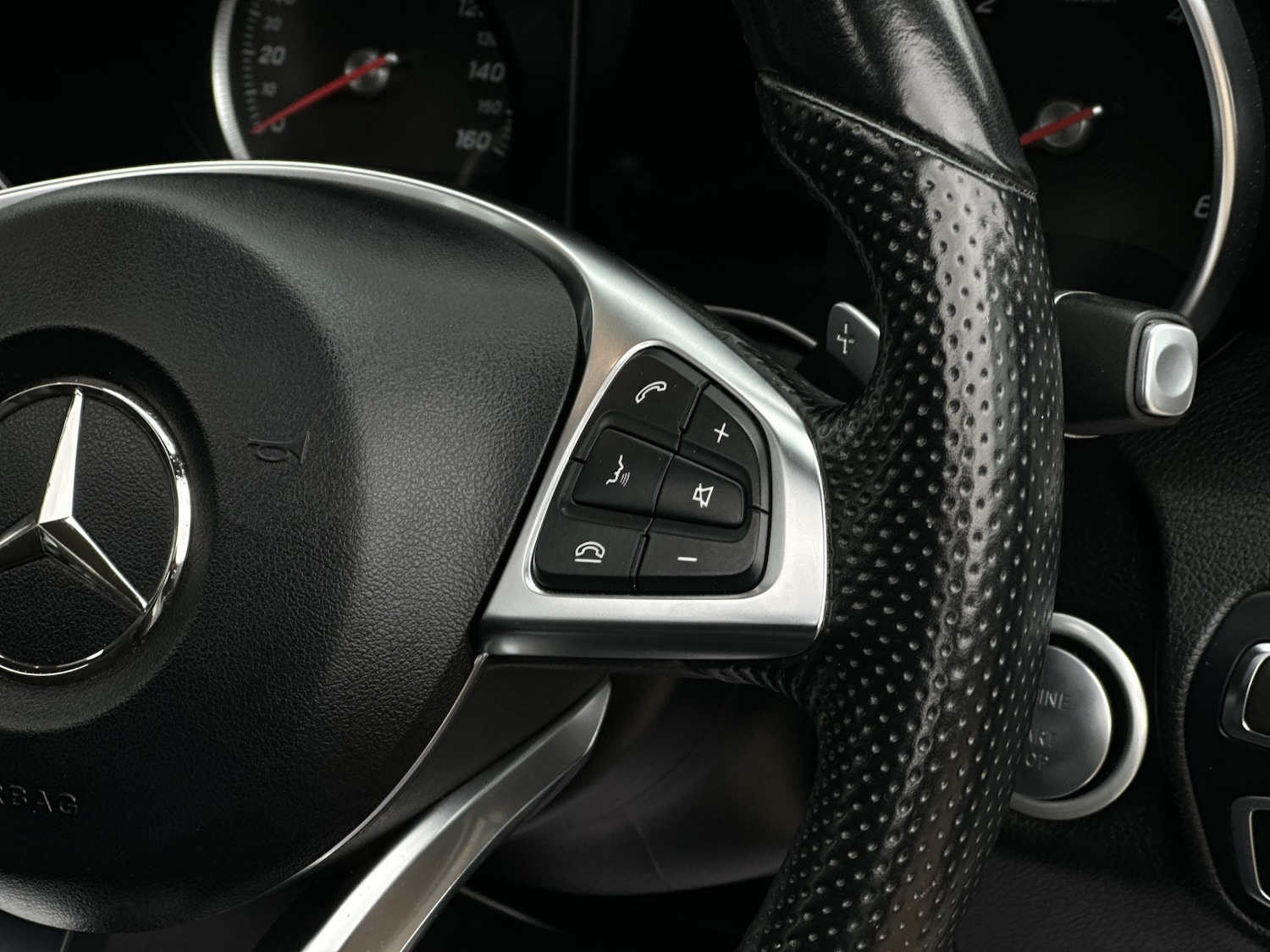 Used Mercedes-Benz GLC 2018 for sale - 76649851: Photo 42