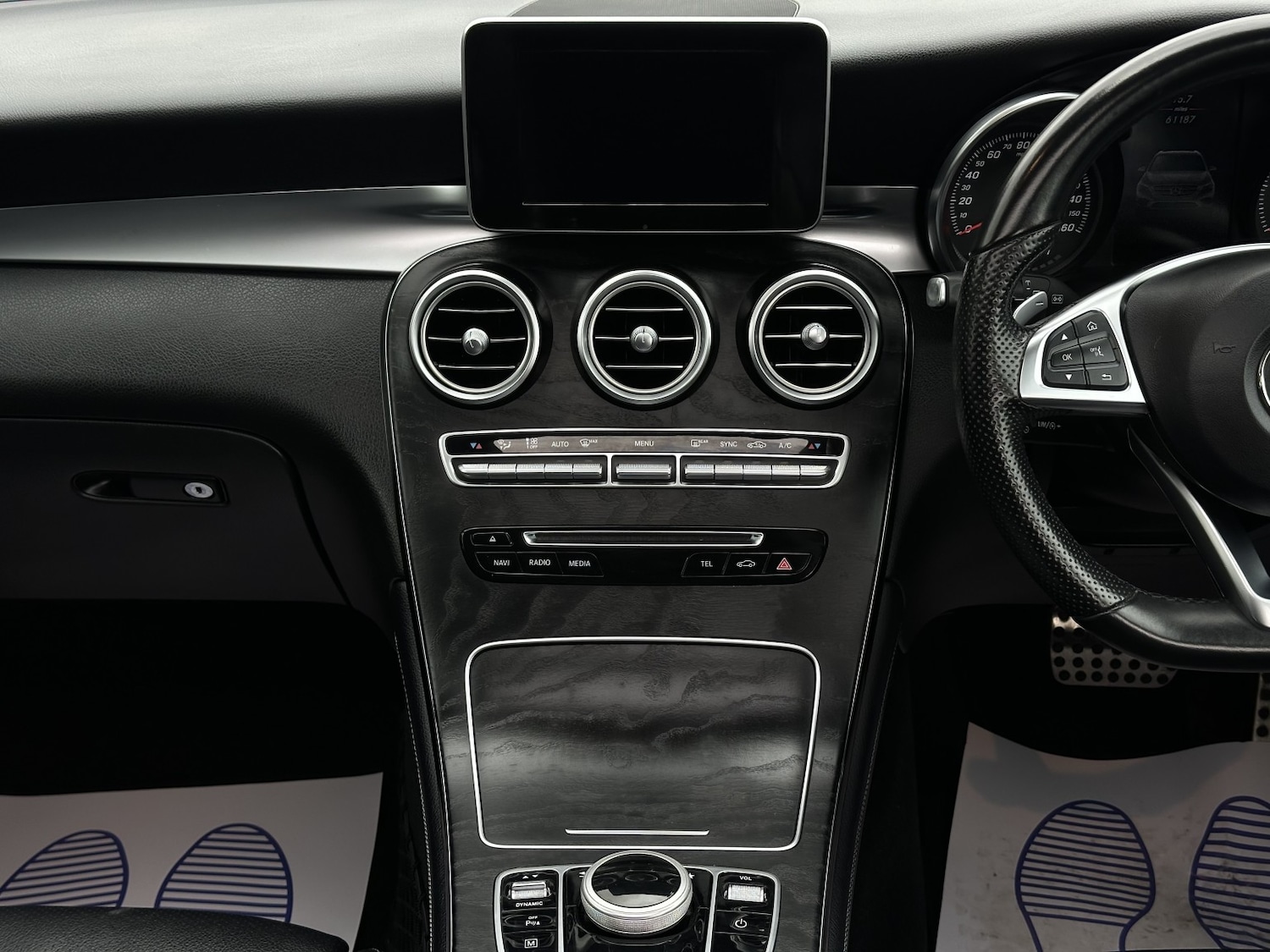 Used Mercedes-Benz GLC 2018 for sale - 76649851: Photo 64