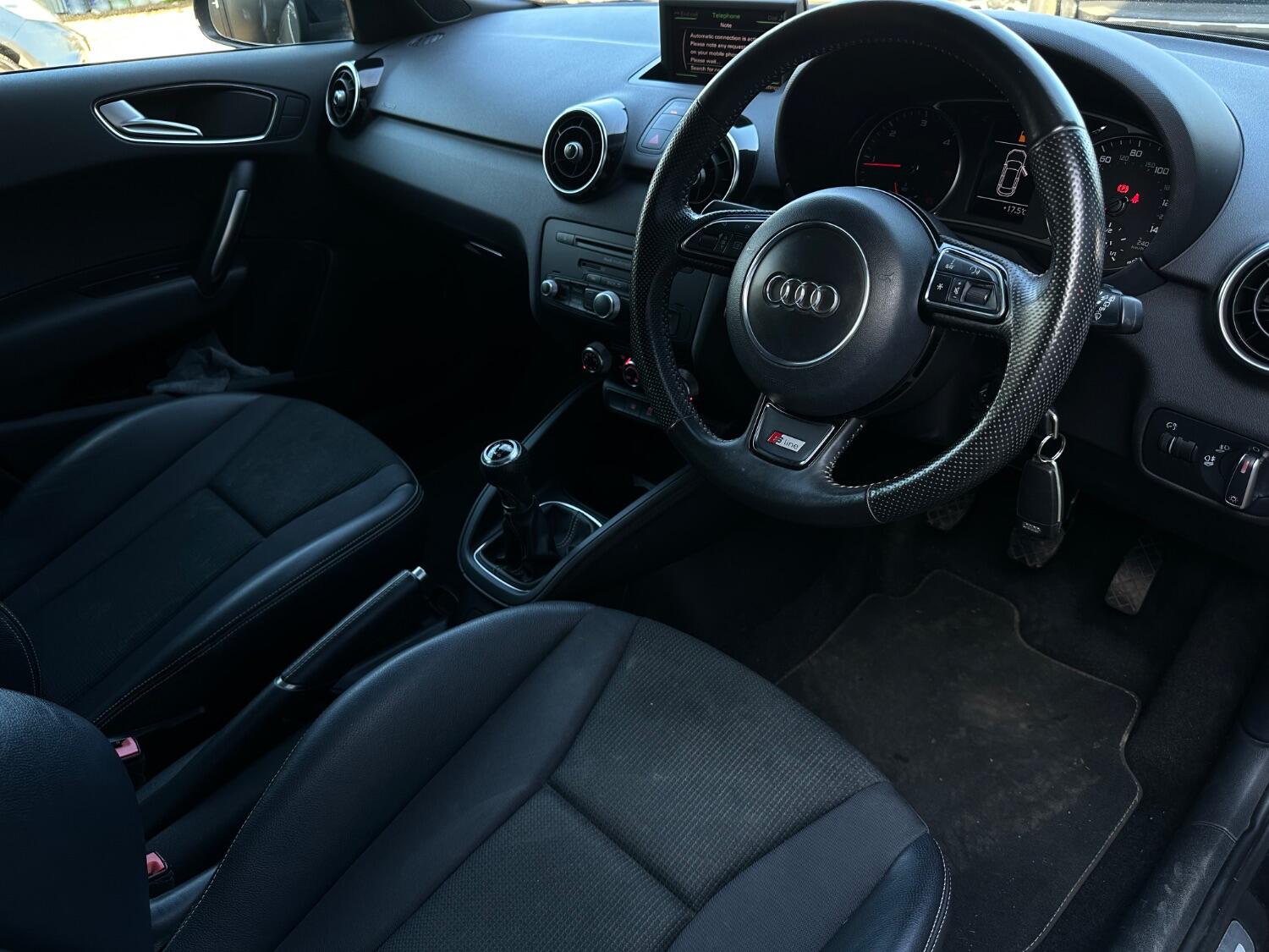 Used Audi A1 2013 for sale - 77516160: Photo 2