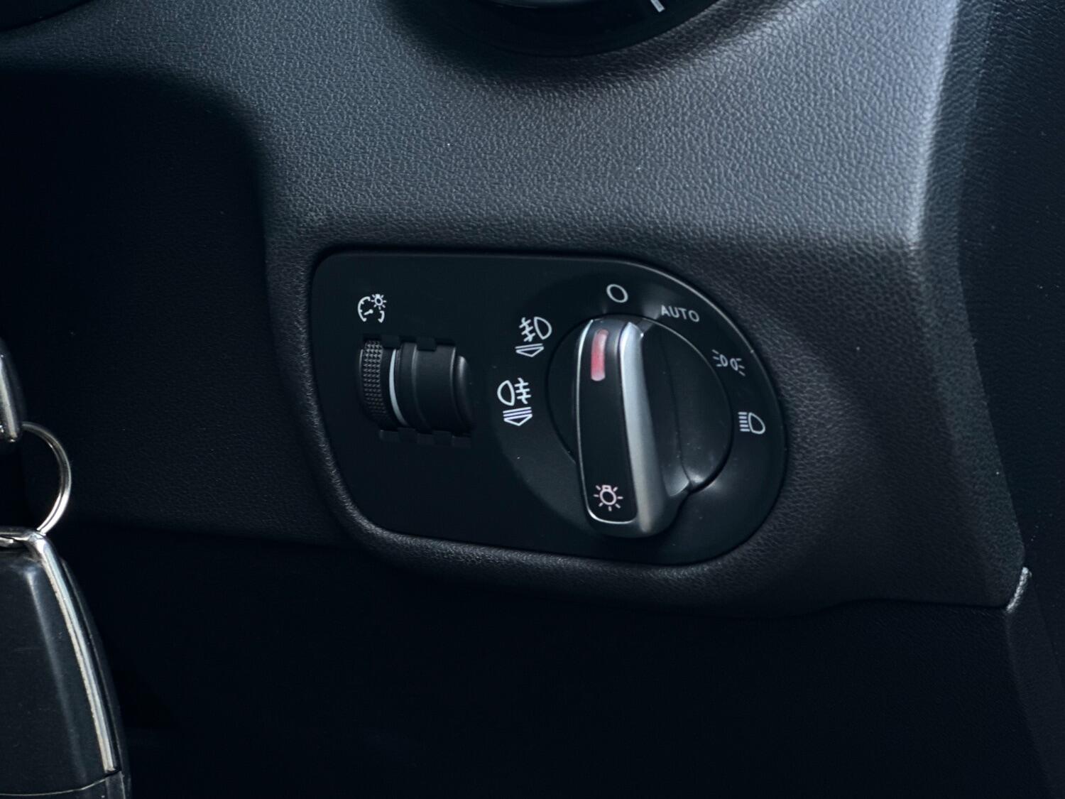 Used Audi A1 2013 for sale - 77516160: Photo 26