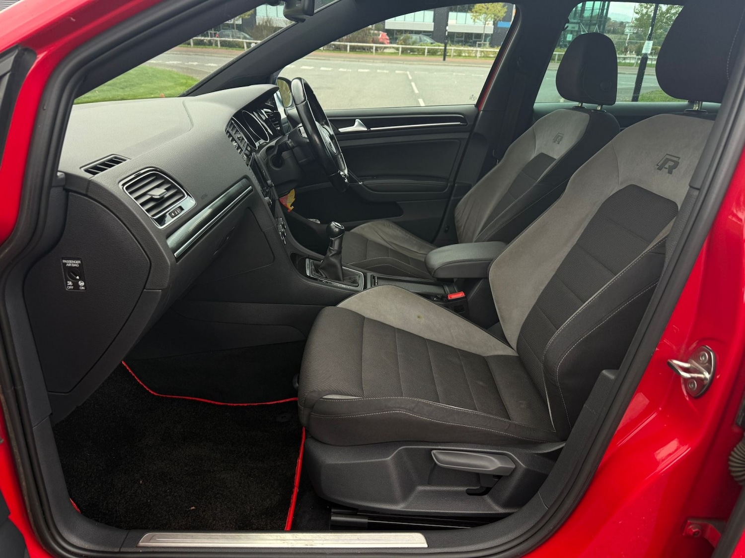 Used Volkswagen Golf 2015 for sale - 76643451: Photo 20