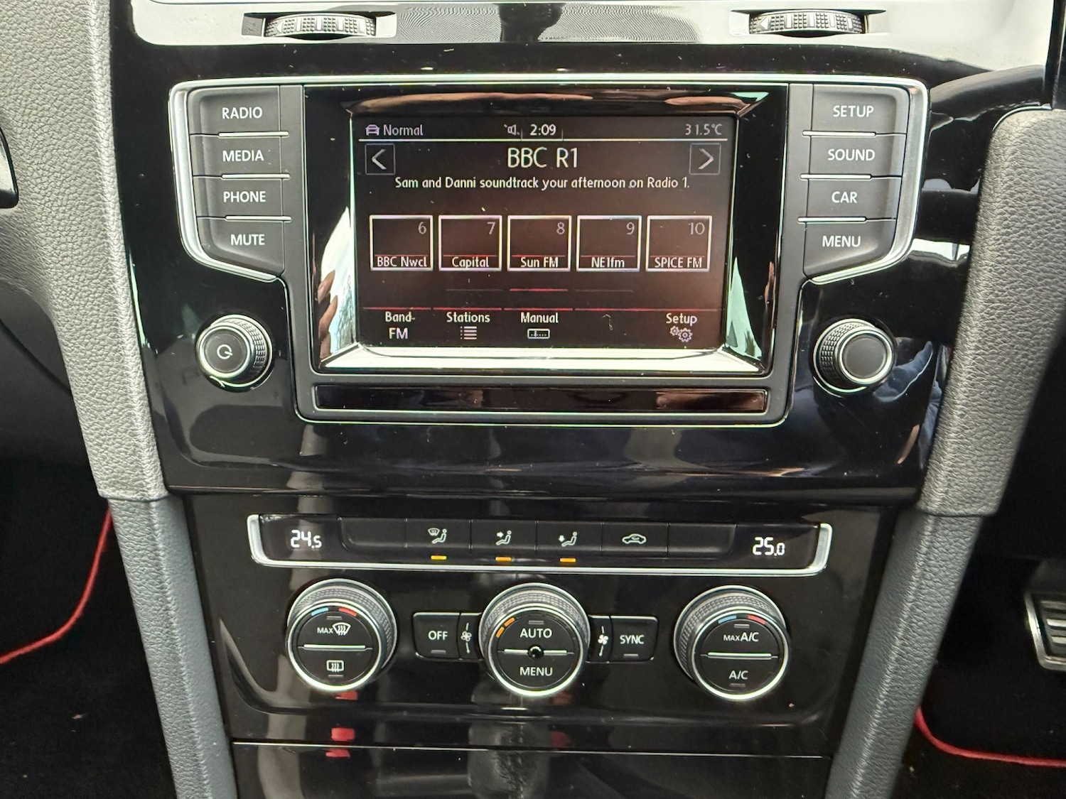 Used Volkswagen Golf 2015 for sale - 76643451: Photo 8