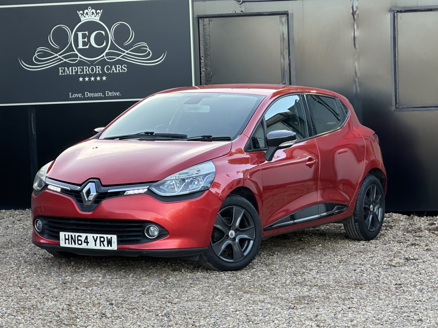 Used Renault Clio 2015 for sale - 76904672: Photo 29