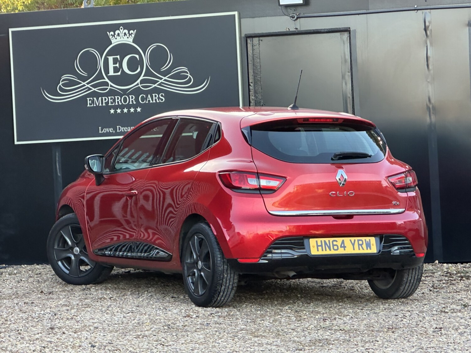 Used Renault Clio 2015 for sale - 76904672: Photo 47