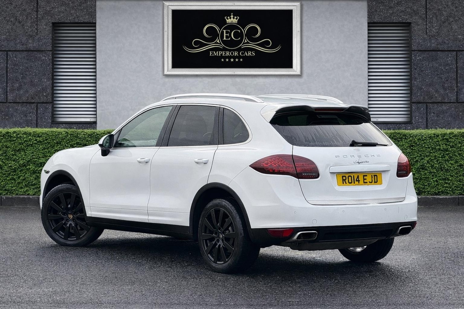 Used Porsche Cayenne 2014 for sale - 77059786: Photo 3