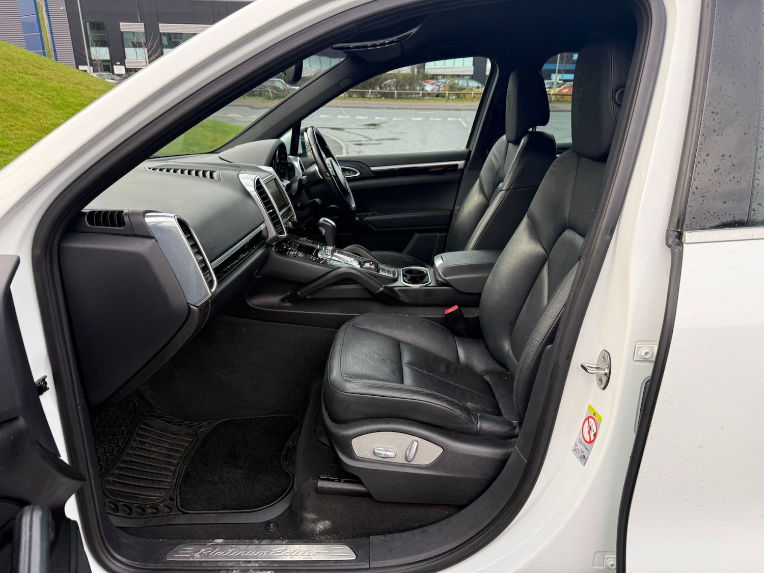 Used Porsche Cayenne 2014 for sale - 77059786: Photo 43