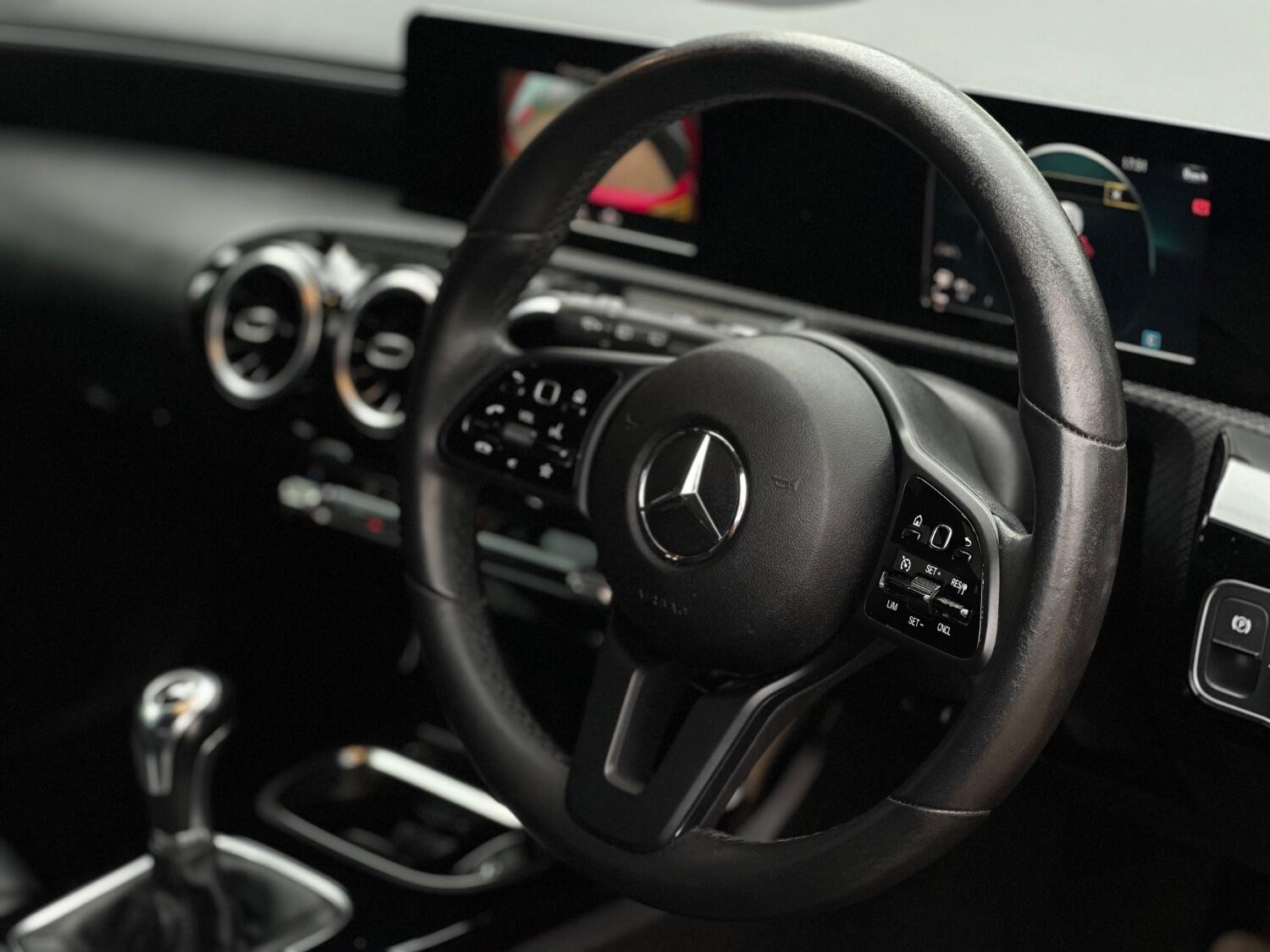 Used Mercedes-Benz A-Class 2019 for sale - 76649809: Photo 11