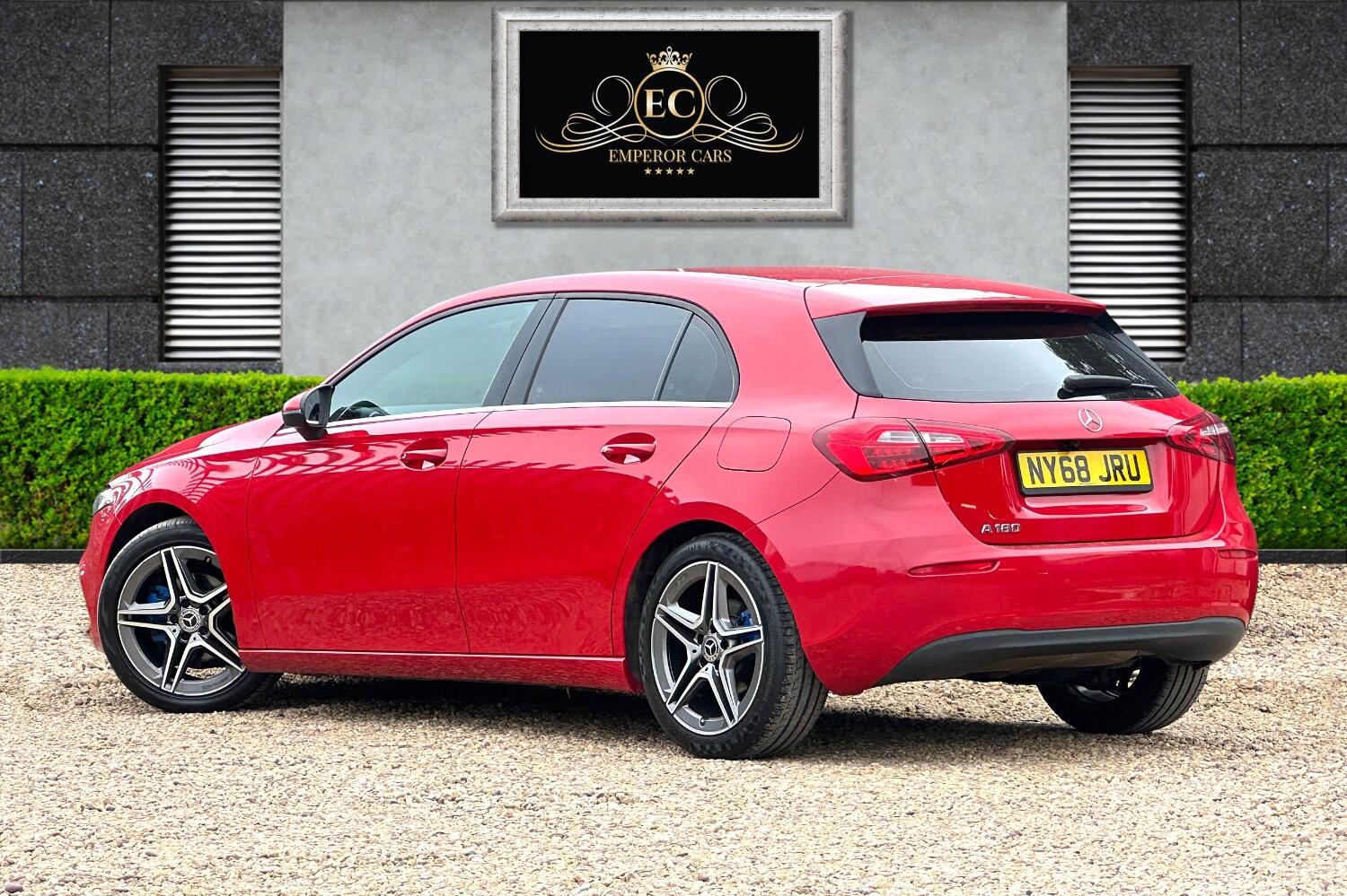 Used Mercedes-Benz A-Class 2019 for sale - 76649809: Photo 4