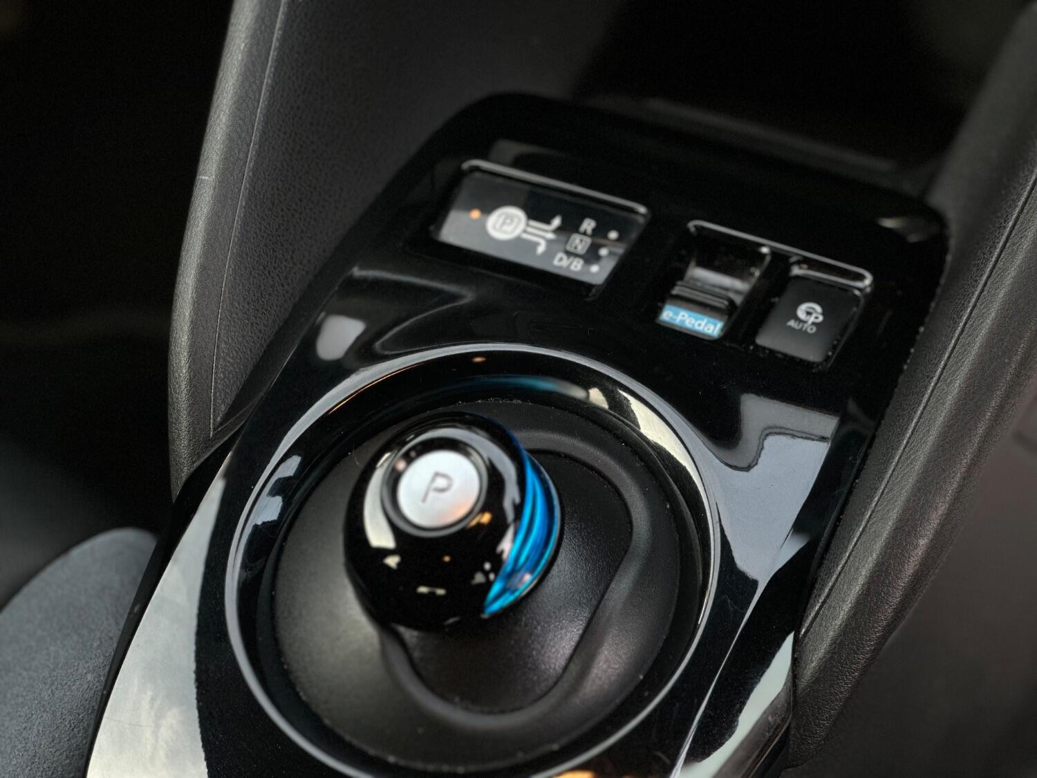 Used Nissan Leaf 2018 for sale - 77516155: Photo 14