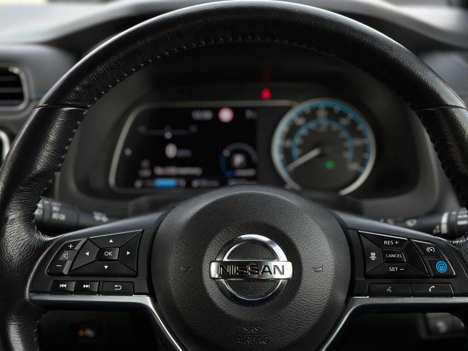 Used Nissan Leaf 2018 for sale - 77516155: Photo 38