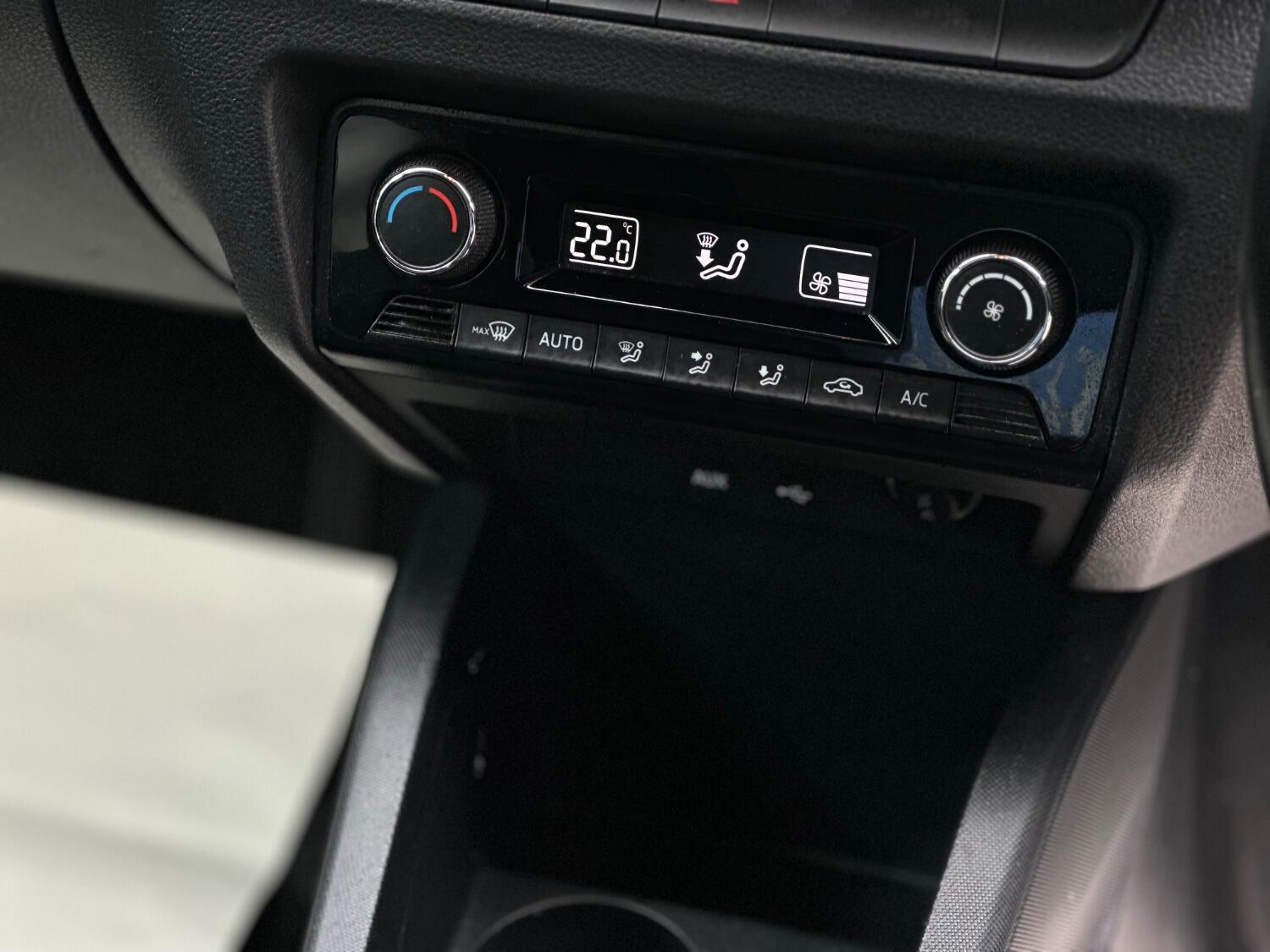 Used Skoda Fabia 2016 for sale - 76618691: Photo 5