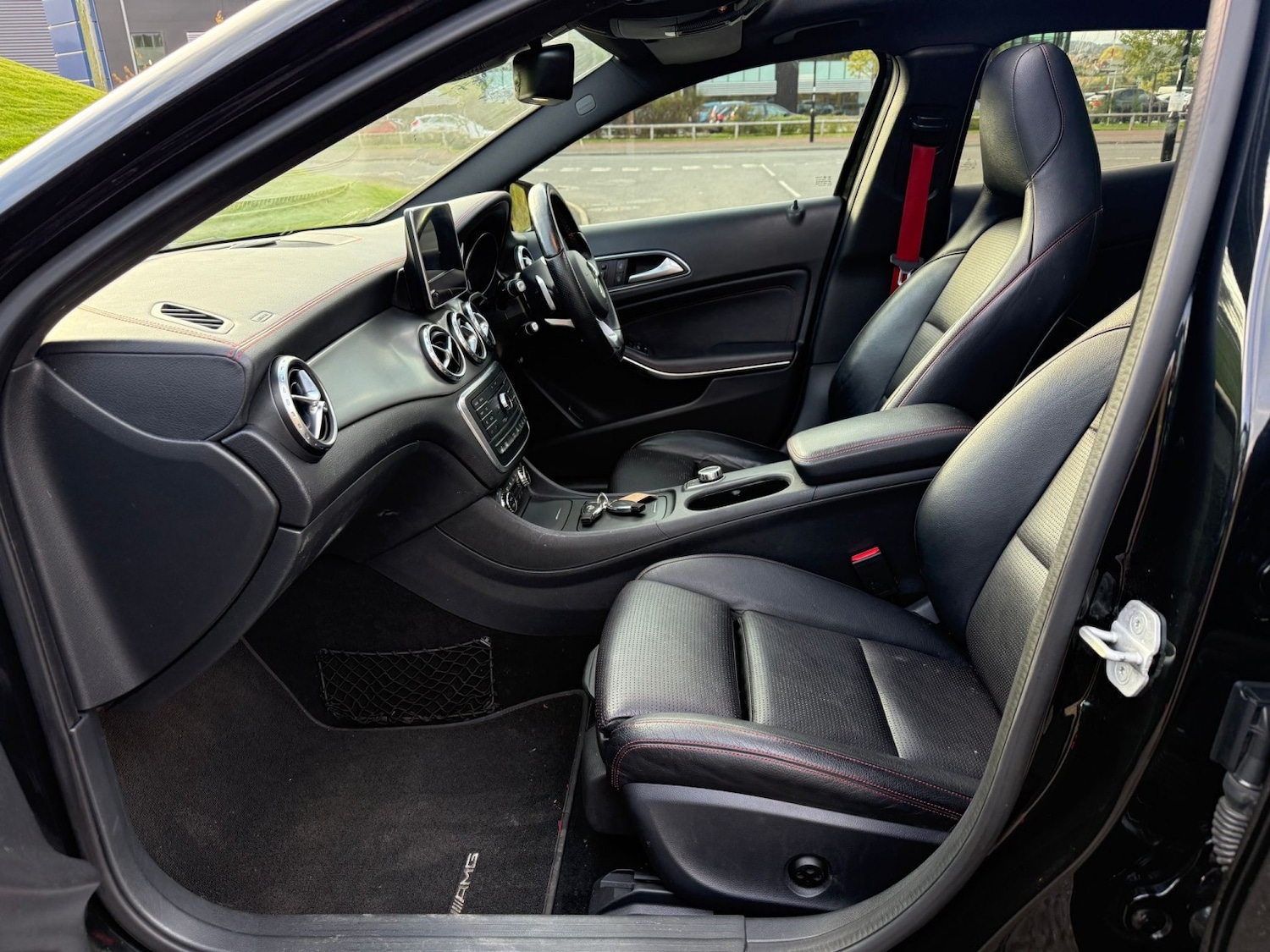 Used Mercedes-Benz GLA 2016 for sale - 77038921: Photo 24