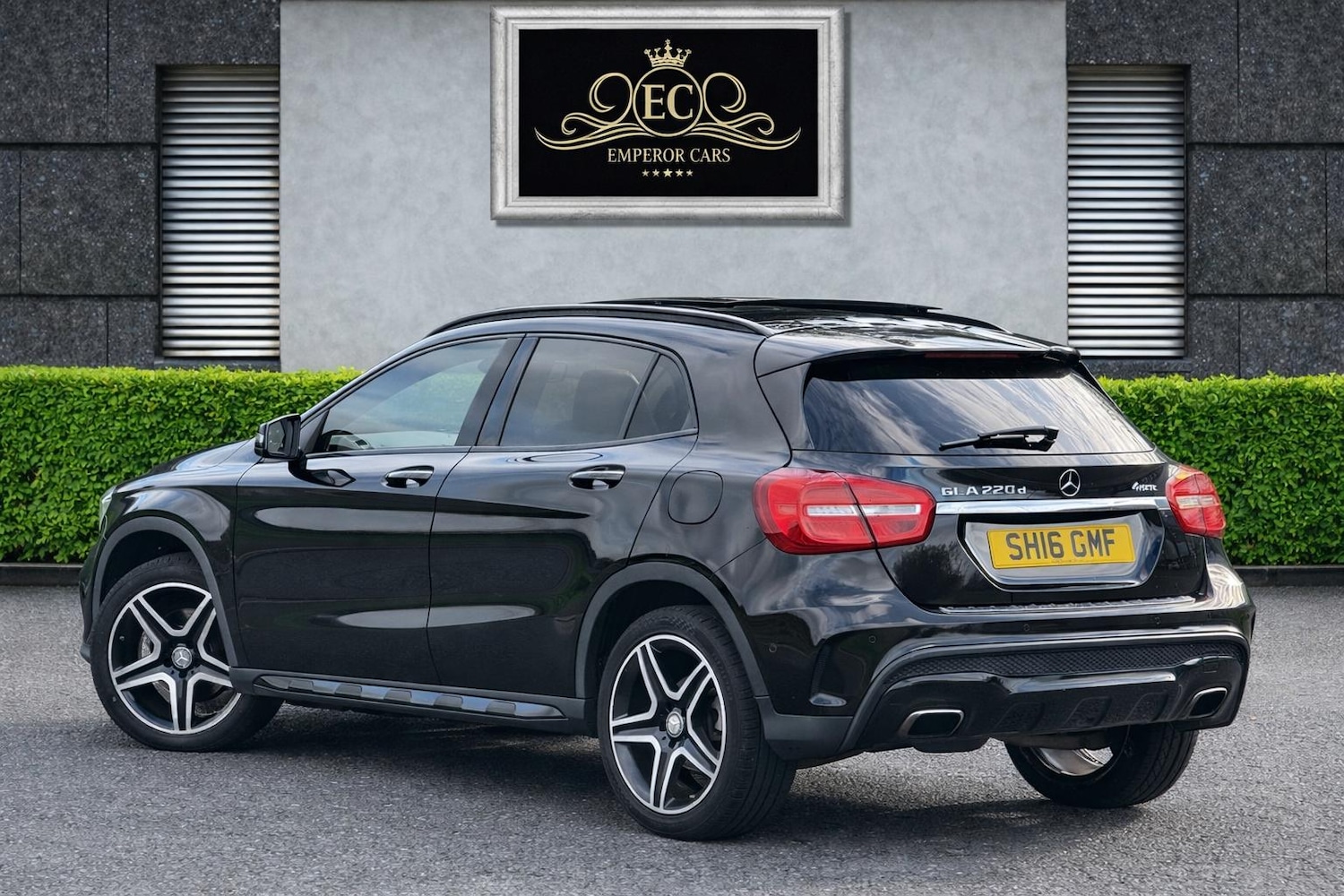 Used Mercedes-Benz GLA 2016 for sale - 77038921: Photo 3
