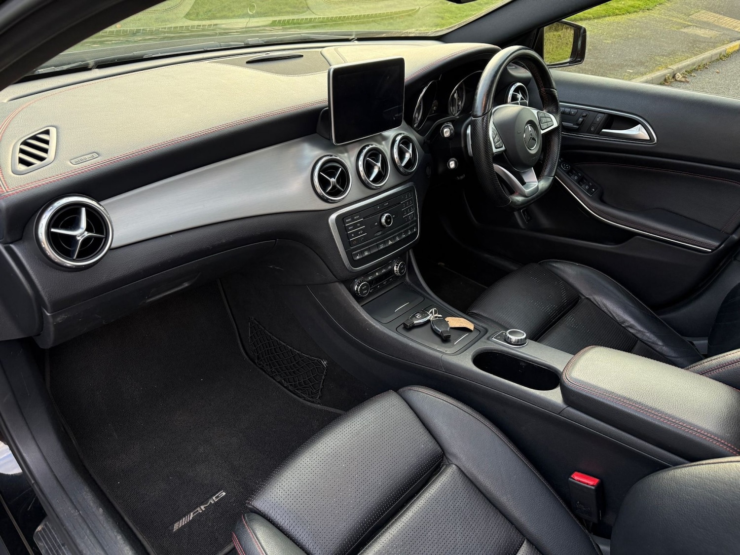 Used Mercedes-Benz GLA 2016 for sale - 77038921: Photo 8