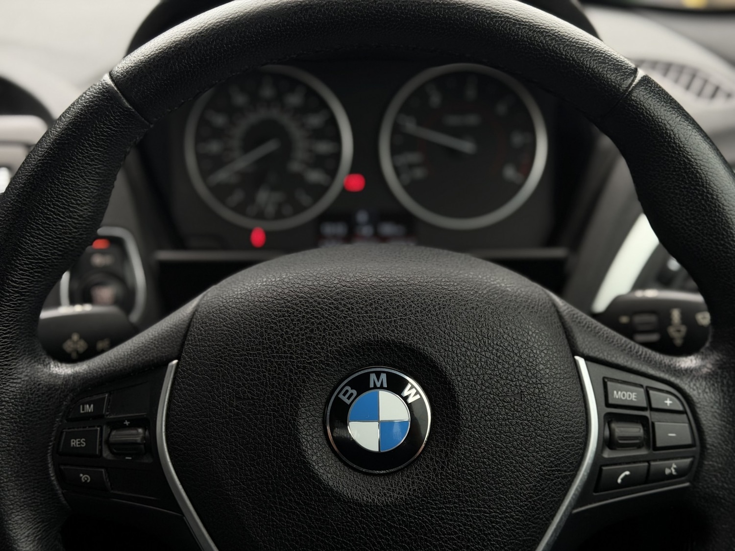 Used BMW 2 Series 2014 for sale - 77053704: Photo 47