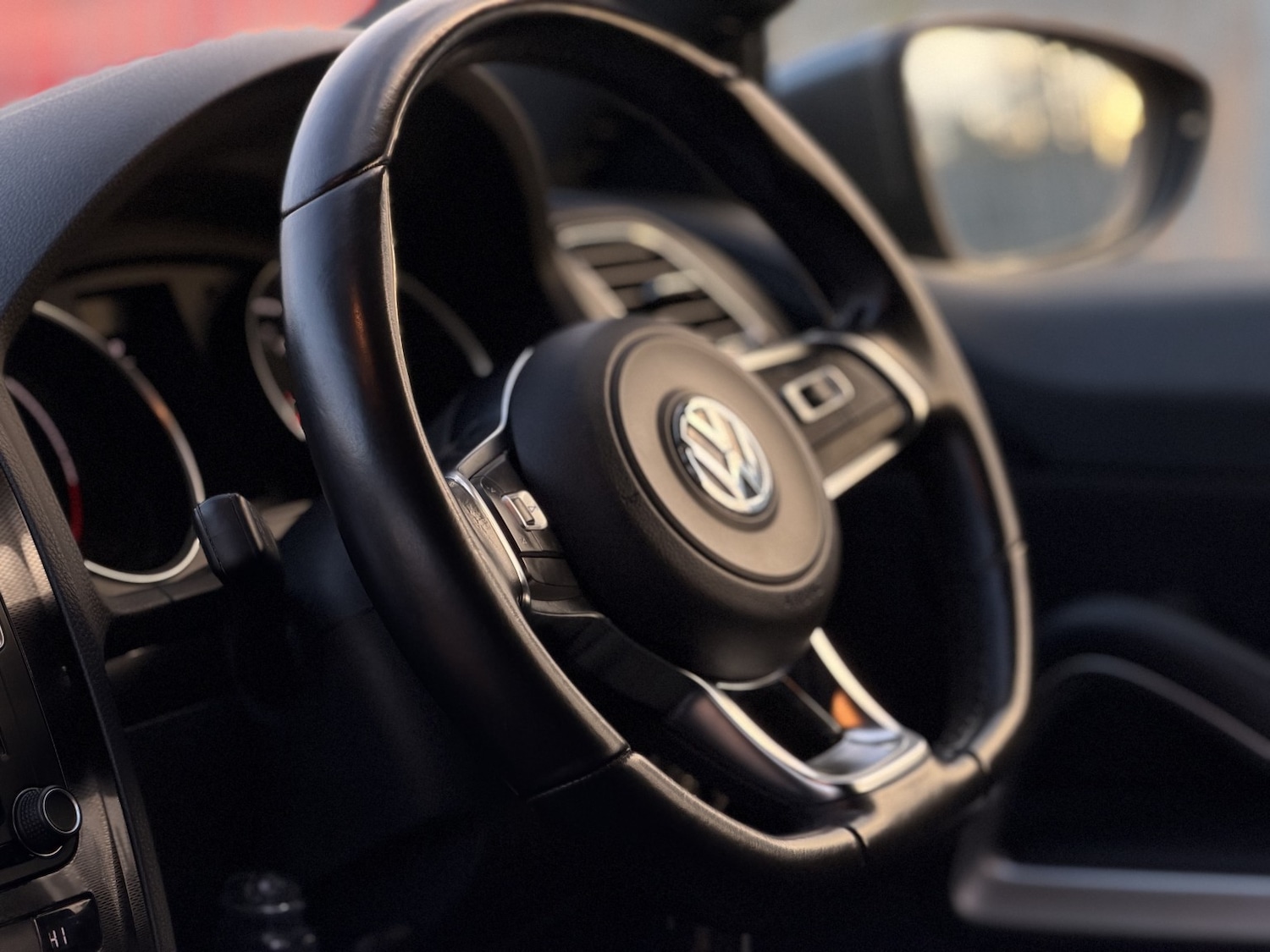 Used Volkswagen Scirocco 2016 for sale - 76692820: Photo 47