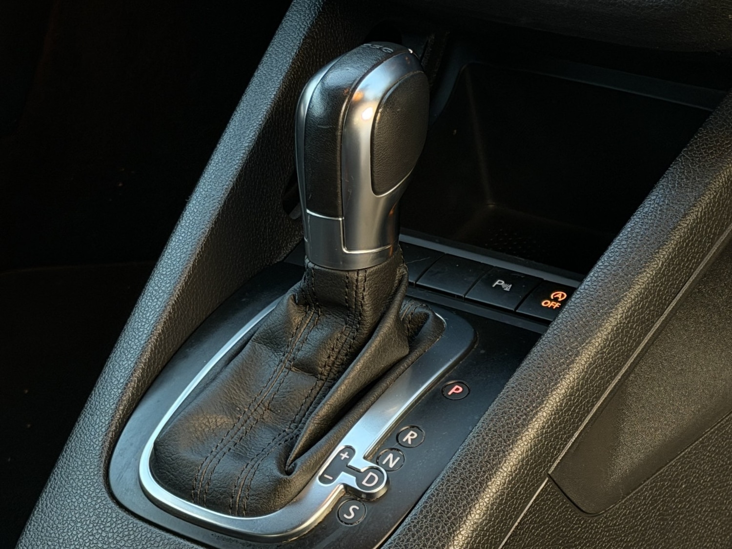 Used Volkswagen Scirocco 2016 for sale - 76692820: Photo 63