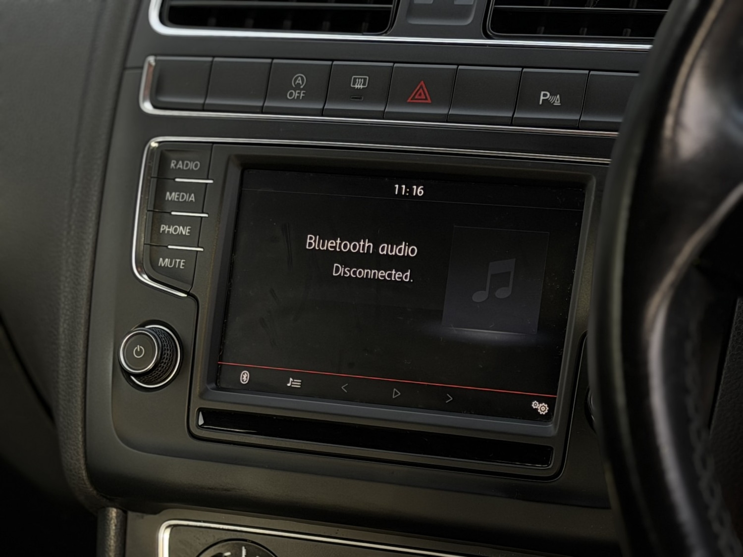 Used Volkswagen Polo 2015 for sale - 77528294: Photo 36