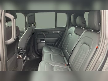 Used Land Rover Defender 2022 for sale - 78080503: Photo