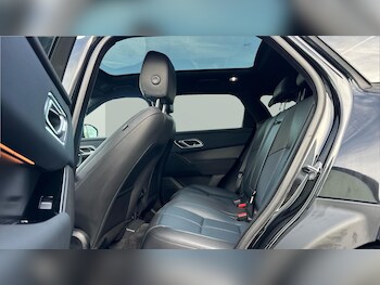 Used Land Rover Range Rover Velar 2024 for sale - 77945328: Photo