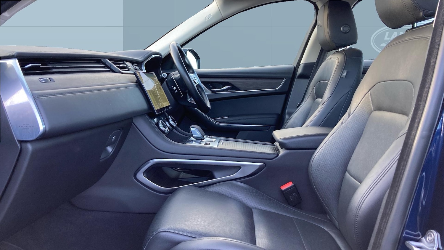 Used Jaguar F-Pace 2021 for sale - 77112837: Photo 3