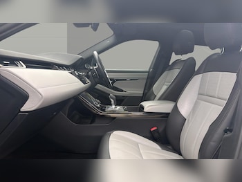 Used Land Rover Range Rover Evoque 2023 for sale - 77619723: Photo