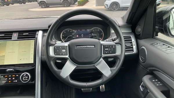 Used Land Rover Discovery 2022 for sale - 76265873: Photo 15