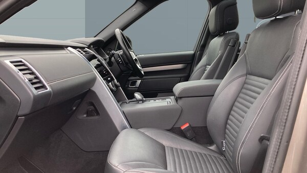 Used Land Rover Discovery 2022 for sale - 76265873: Photo 3