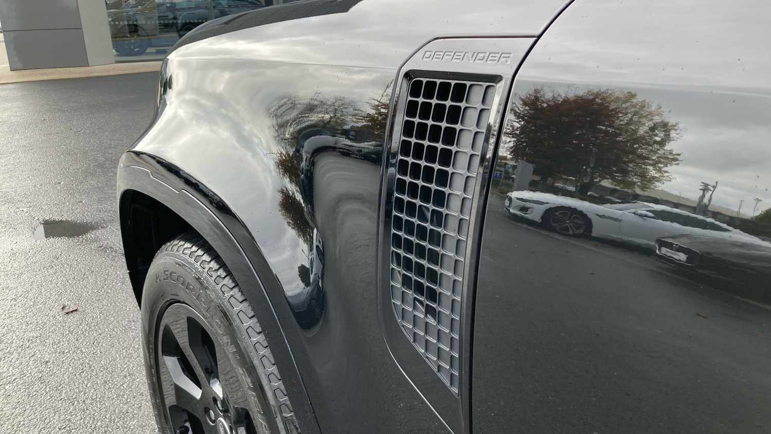 Used Land Rover Defender 2025 for sale - 76479479: Photo 20