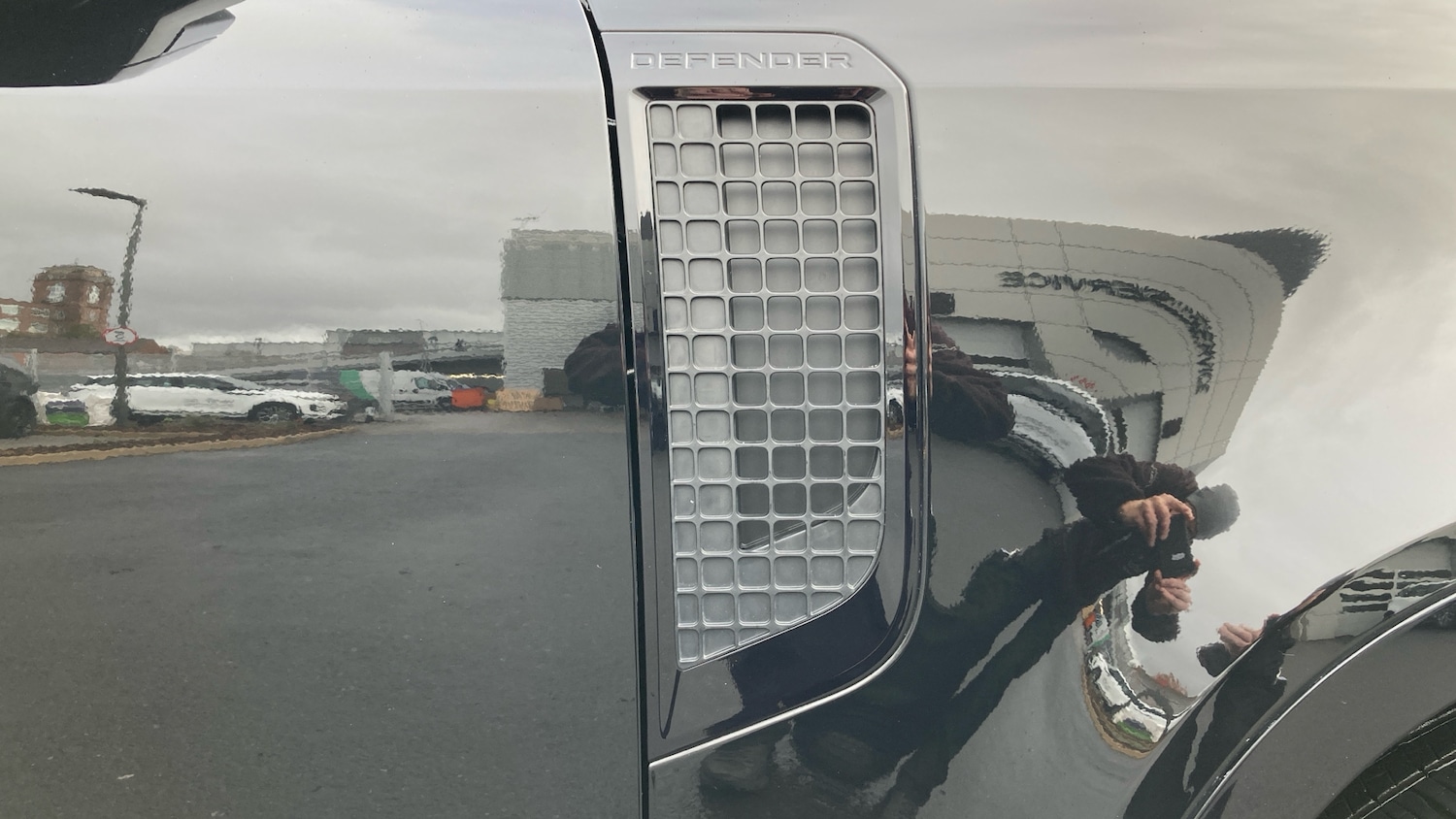 Used Land Rover Defender 2025 for sale - 76479479: Photo 22