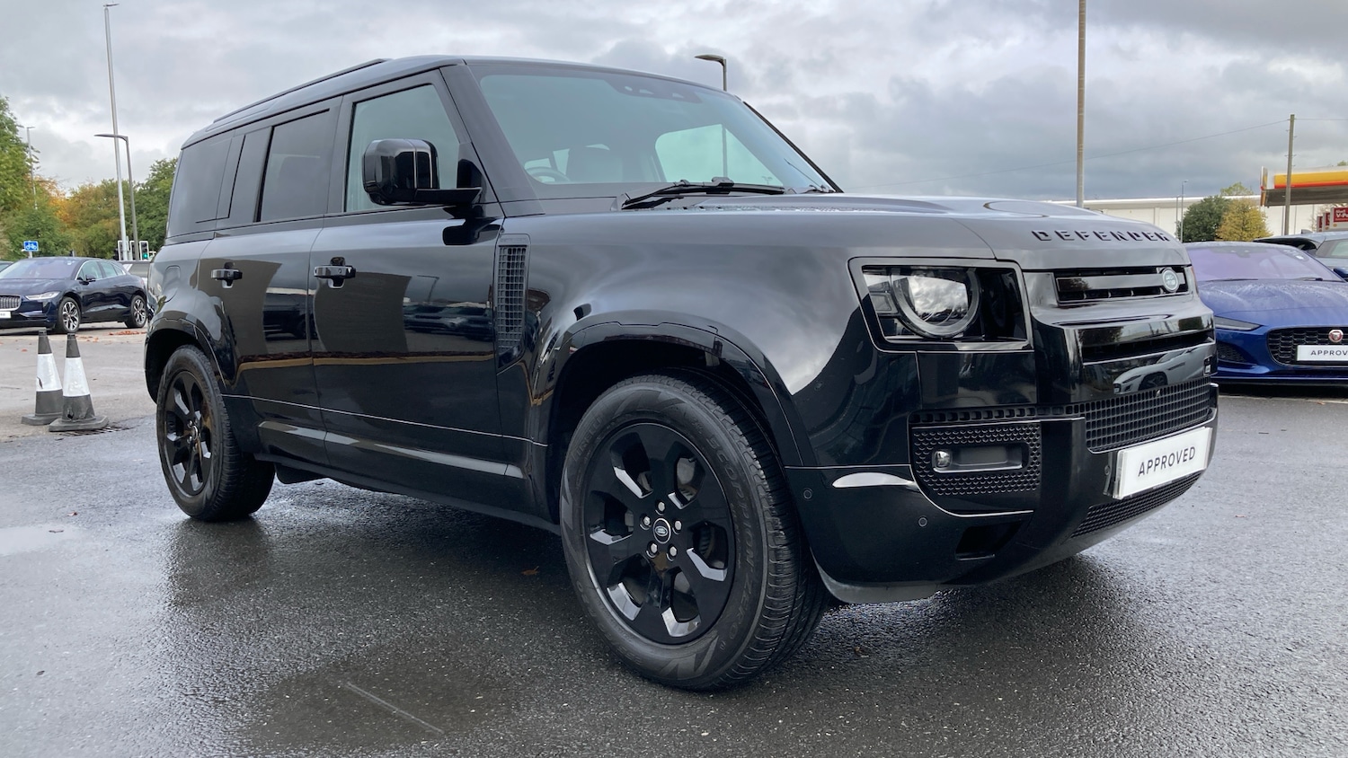 Used Land Rover Defender 2025 for sale - 76479479: Photo 32