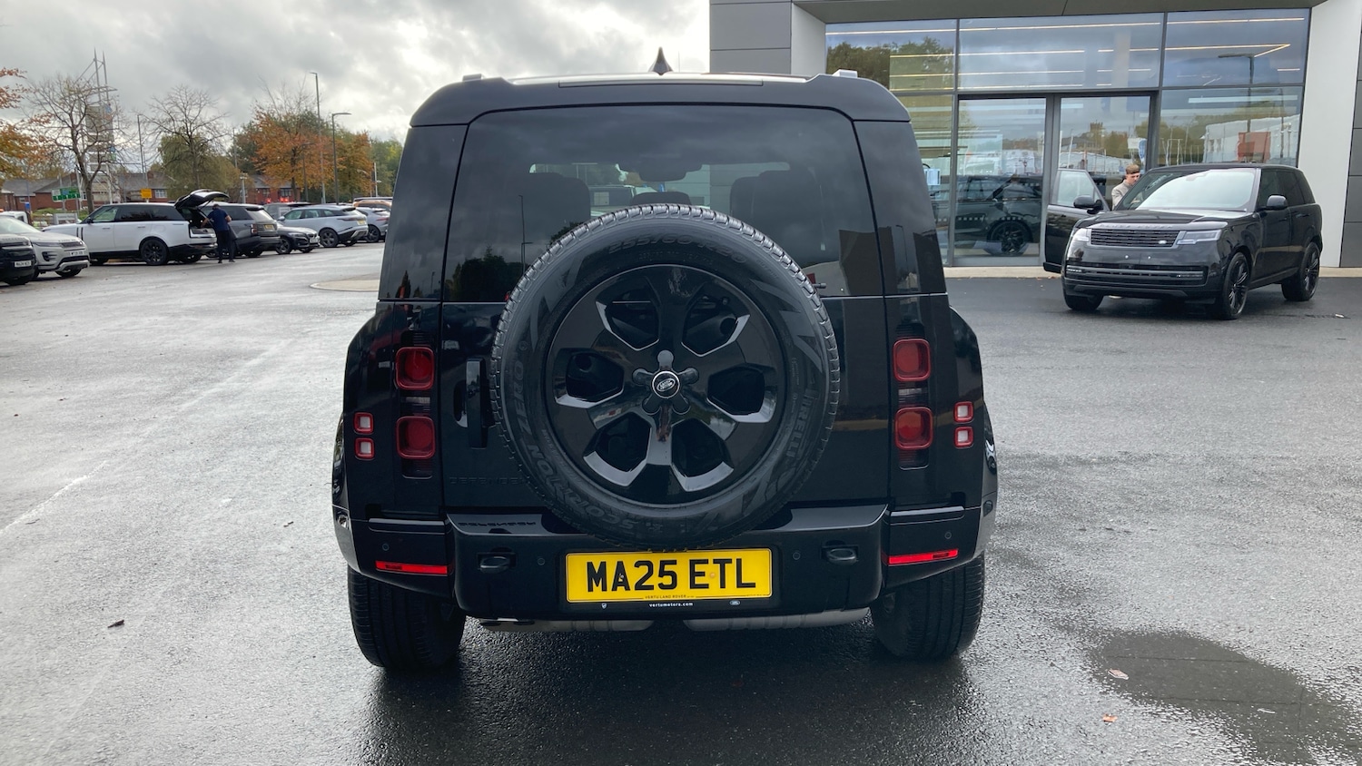 Used Land Rover Defender 2025 for sale - 76479479: Photo 39