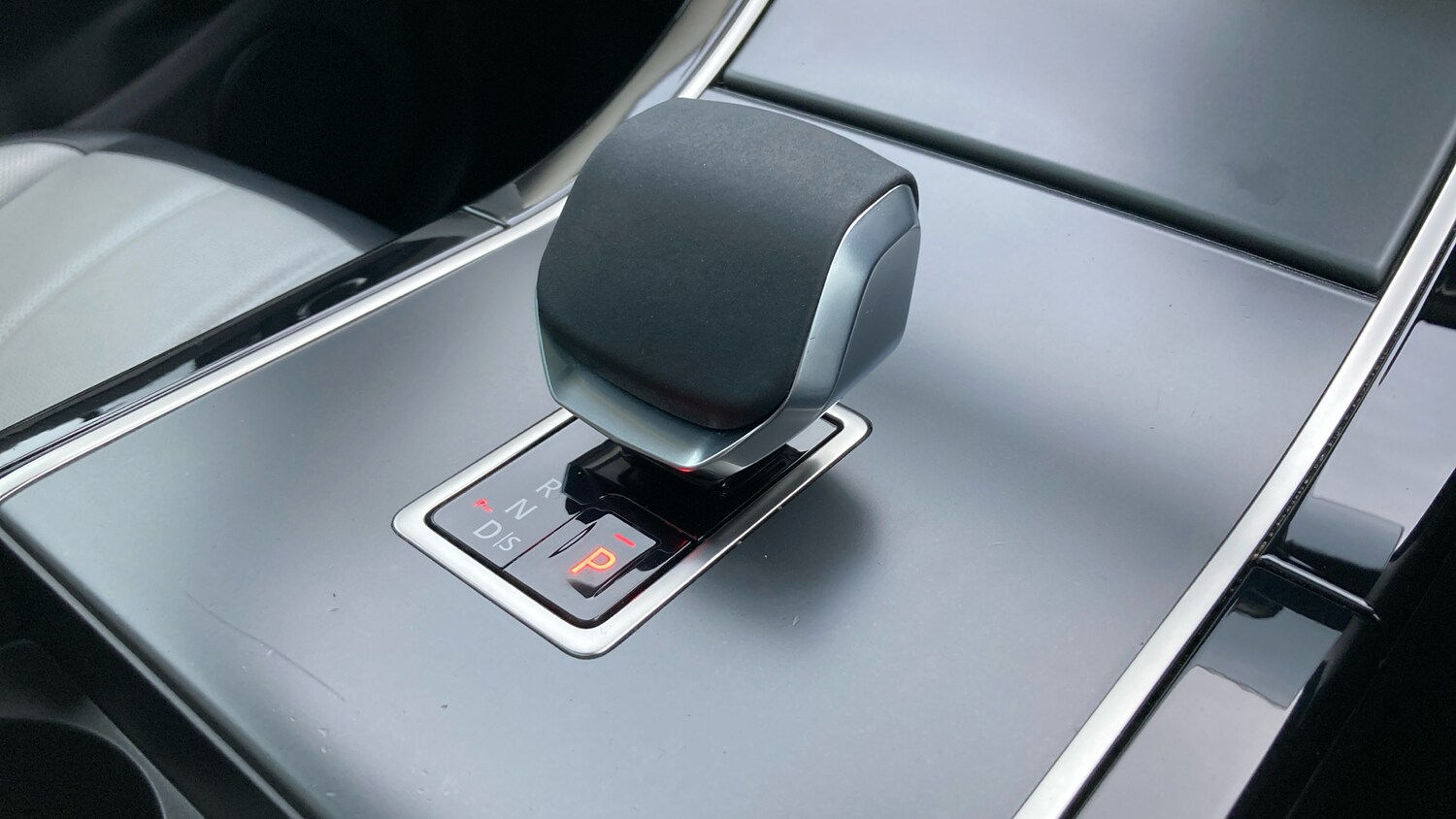 Used Land Rover Range Rover Evoque 2025 for sale - 77528047: Photo 13