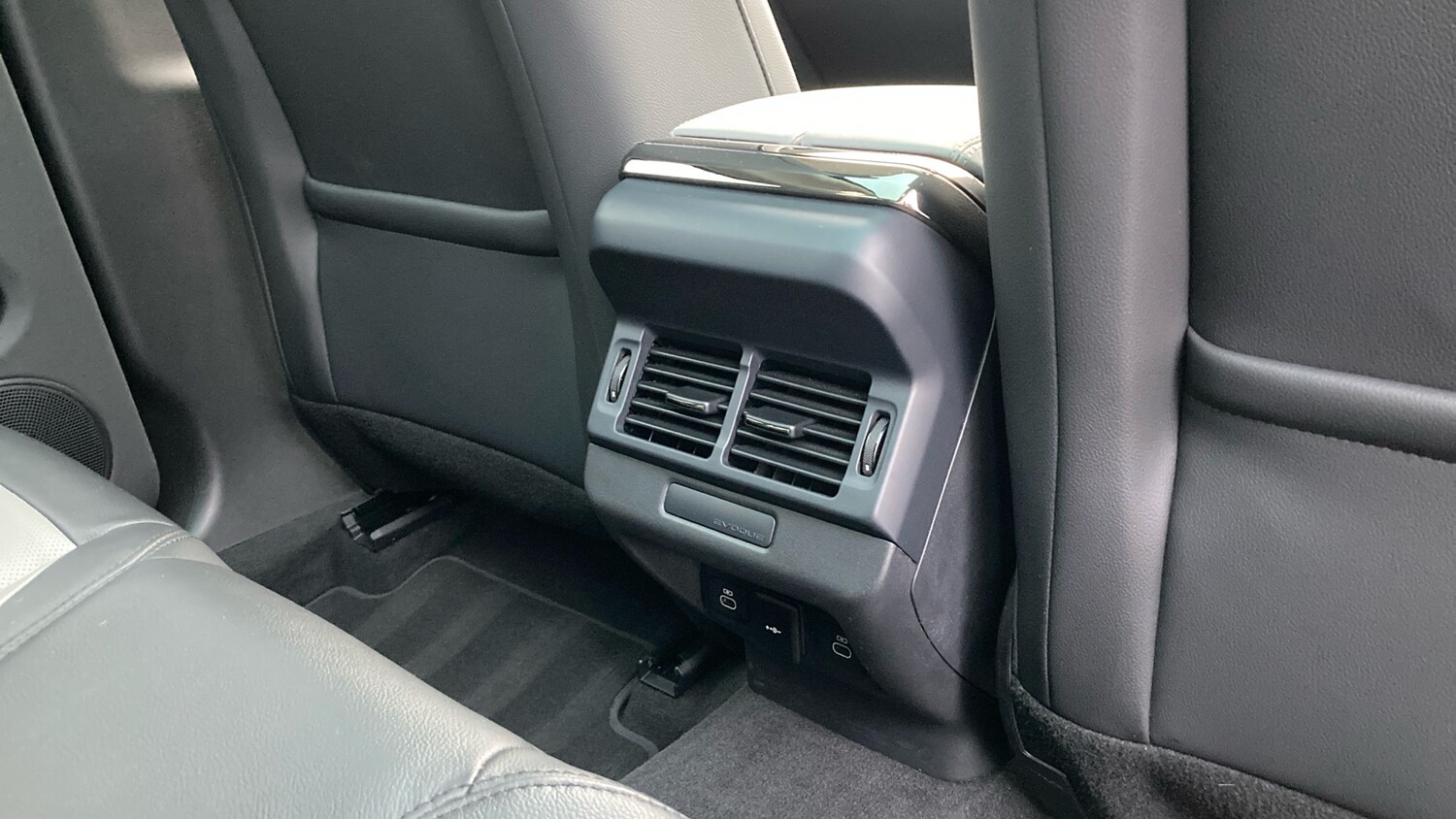 Used Land Rover Range Rover Evoque 2025 for sale - 77528047: Photo 18