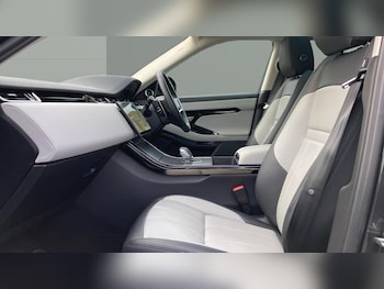 Used Land Rover Range Rover Evoque 2025 for sale - 77528047: Photo