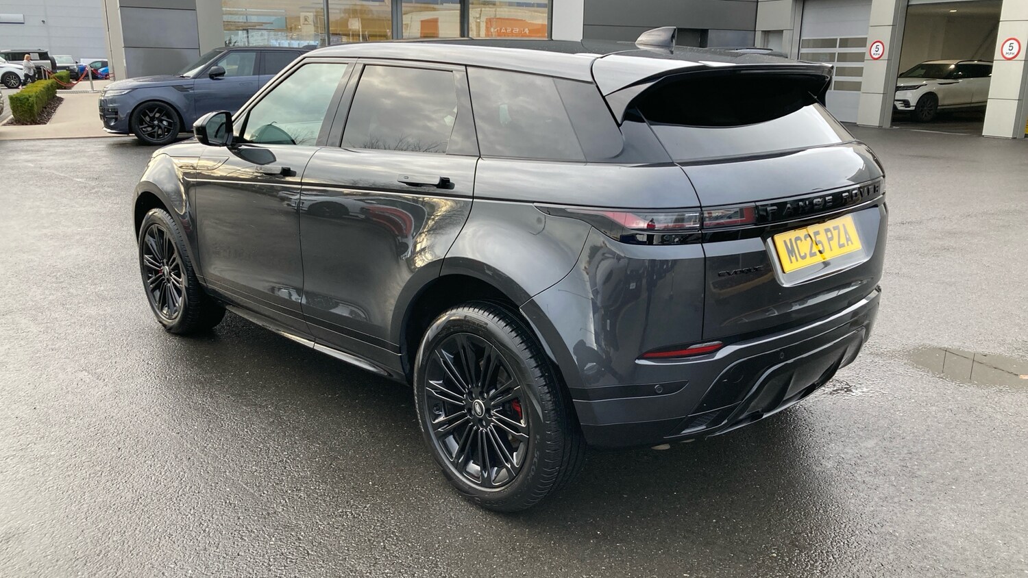 Used Land Rover Range Rover Evoque 2025 for sale - 77528047: Photo 41