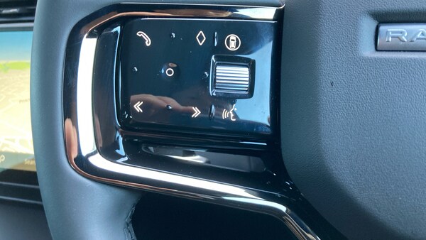 Used Land Rover Range Rover Evoque 2025 for sale - 76184268: Photo 43