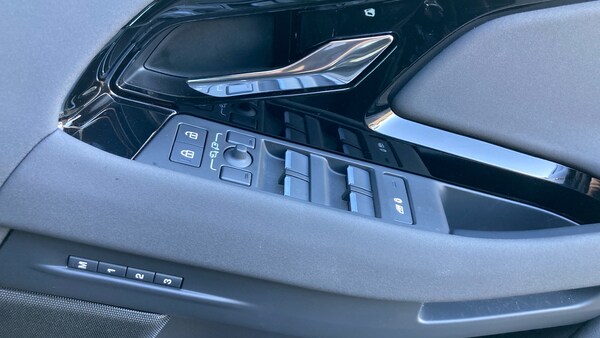 Used Land Rover Range Rover Evoque 2025 for sale - 76184268: Photo 45