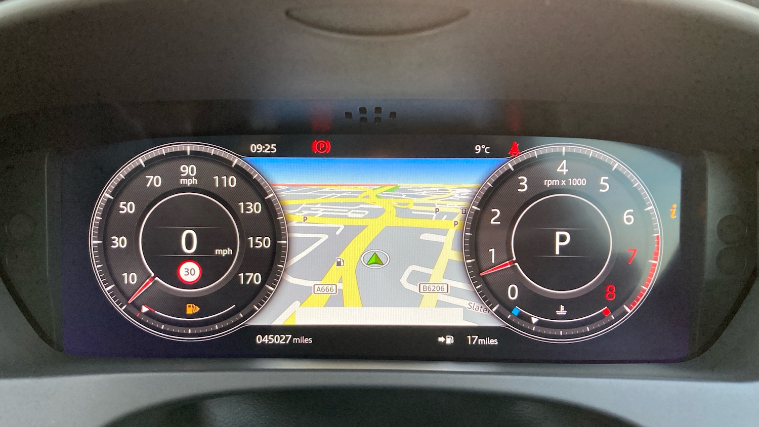 Used Jaguar F-Pace 2020 for sale - 76835360: Photo 16